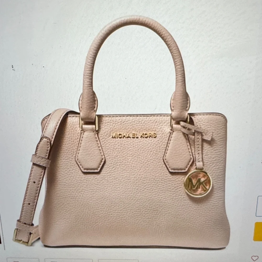 BNWT Michael Kors Blush Leather Satchel - Picture 1 of 9